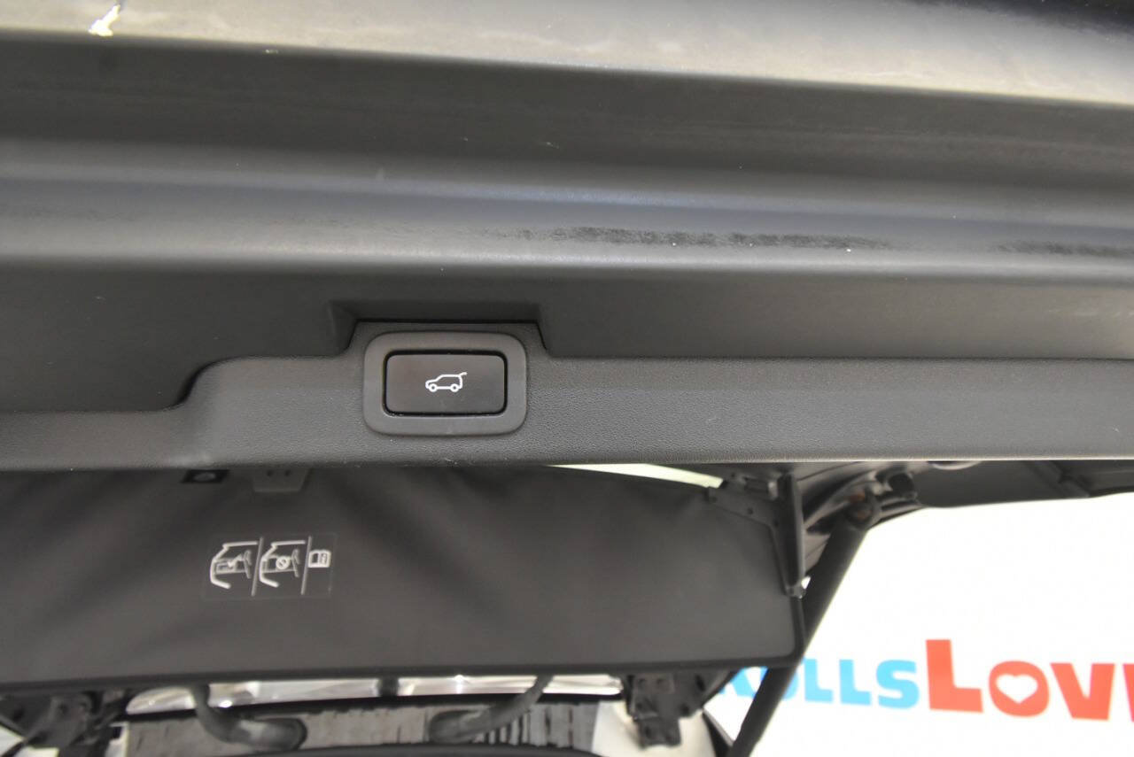 Used 2020 Land Rover Discovery Landmark AWD/4WD image 41