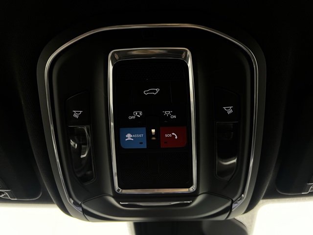 Used 2024 Jeep Grand Cherokee L Limited image 15