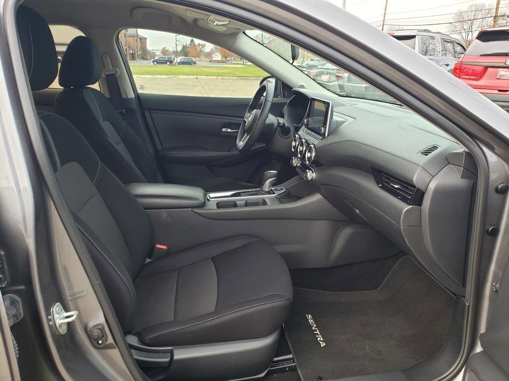 Certified 2021 Nissan Sentra SV image 25