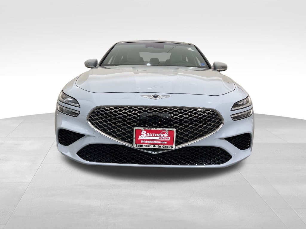 Used 2022 Genesis G70 2.0T w/ Prestige Package AWD/4WD image 9
