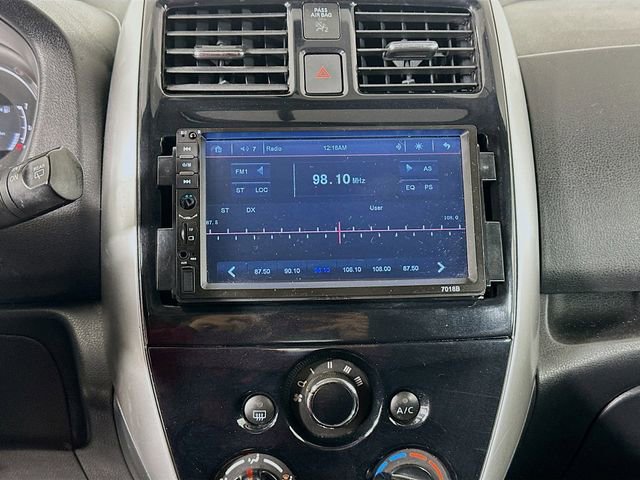 Used 2017 Nissan Versa Note SV image 13