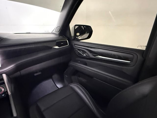 Used 2021 GMC Yukon Denali w/ Denali Premium Package AWD/4WD image 18