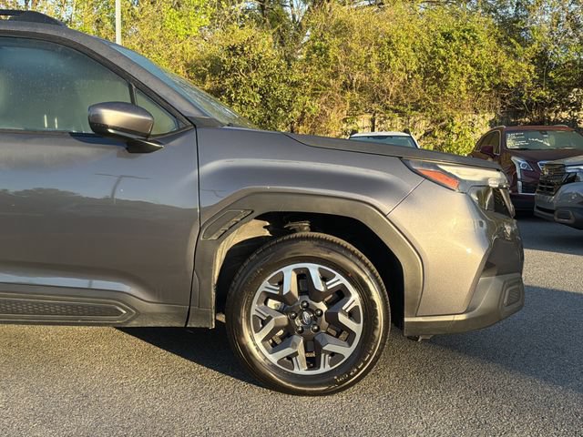 Used 2026 Subaru Forester Premium AWD/4WD image 9