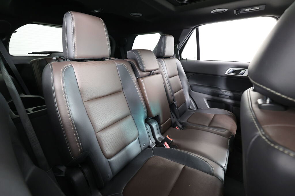 Used 2015 Ford Explorer Sport AWD/4WD image 21
