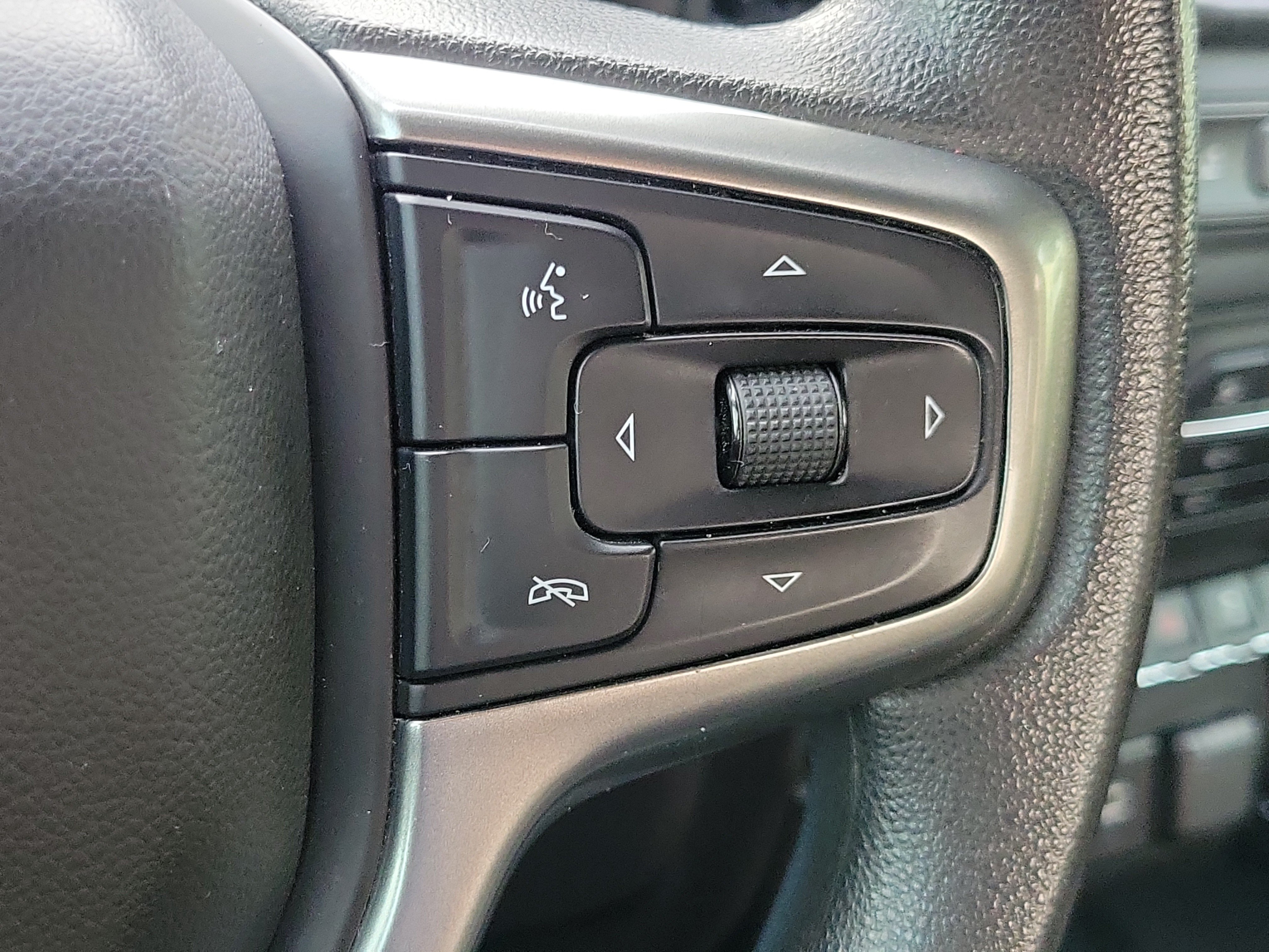 Used 2021 Chevrolet Silverado 1500 Custom w/ Rally Edition RWD image 28