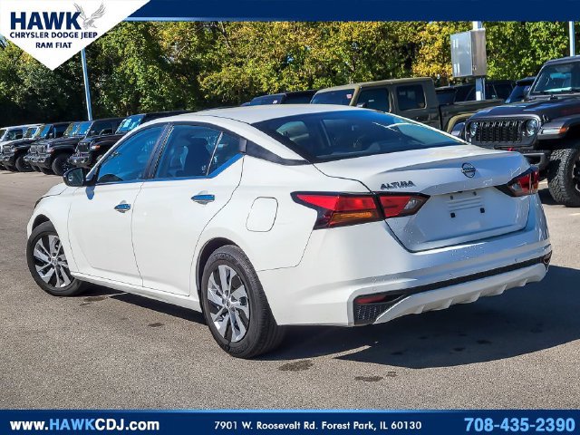 Used 2024 Nissan Altima 2.5 S FWD image 7