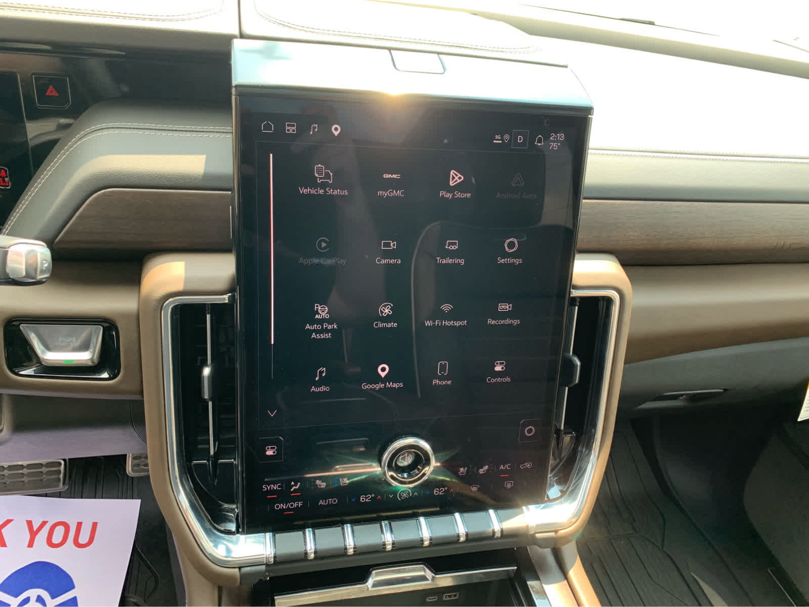 Used 2025 GMC Yukon Denali Ultimate AWD/4WD image 19