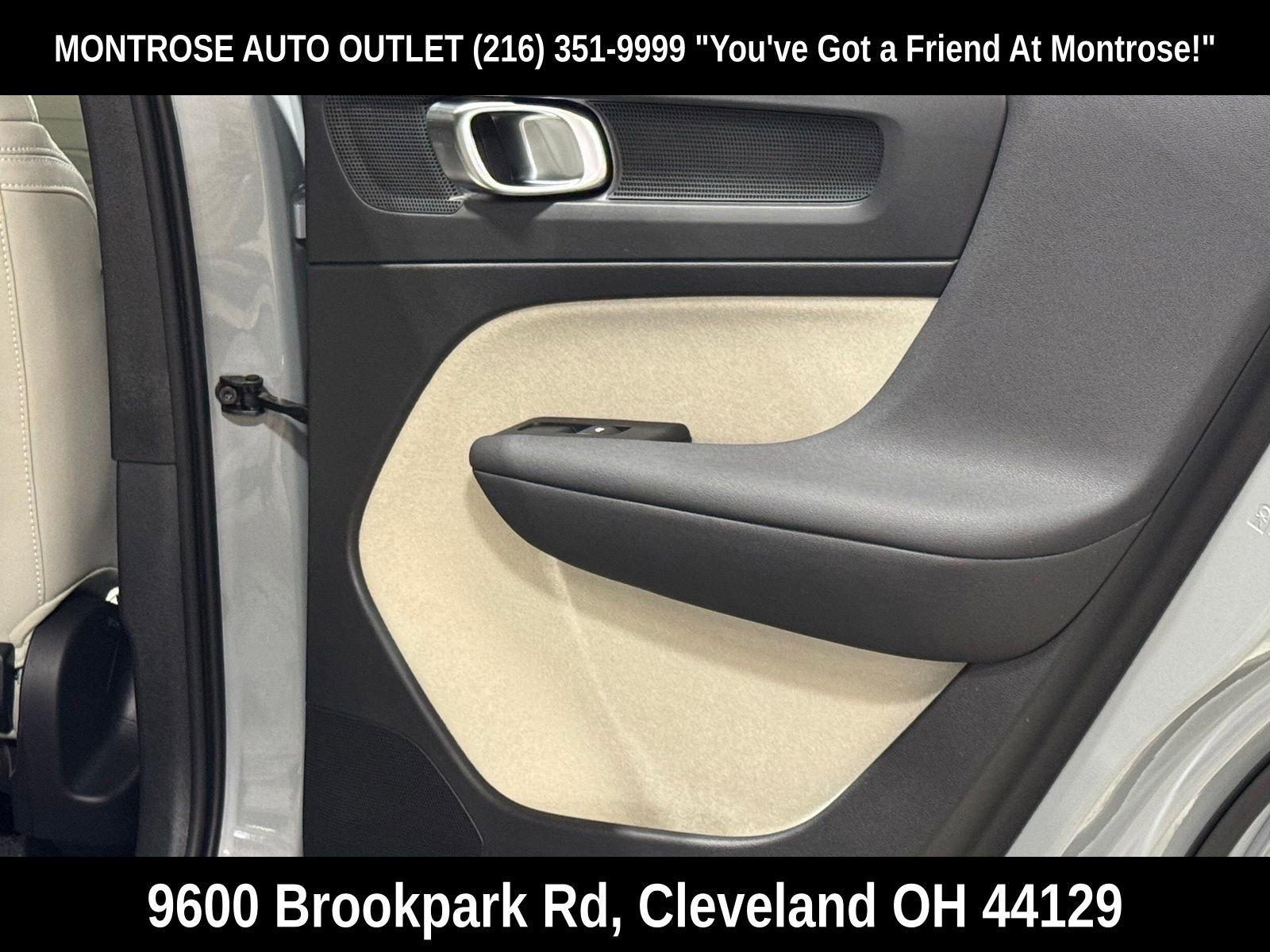 New 2026 Volvo XC40 B5 Plus w/ Protection Package Premier image 41