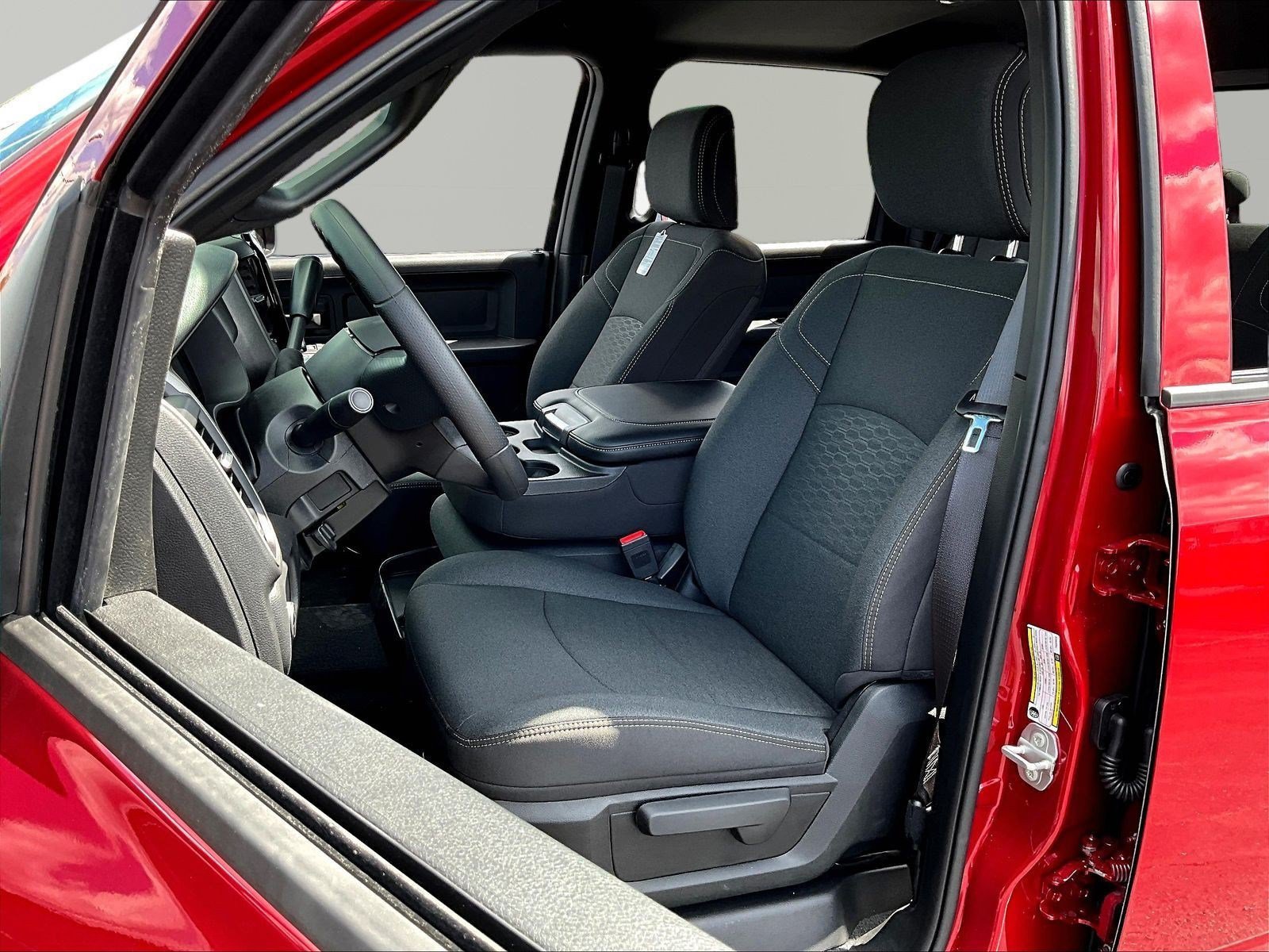 New 2026 RAM 2500 Tradesman AWD/4WD image 16