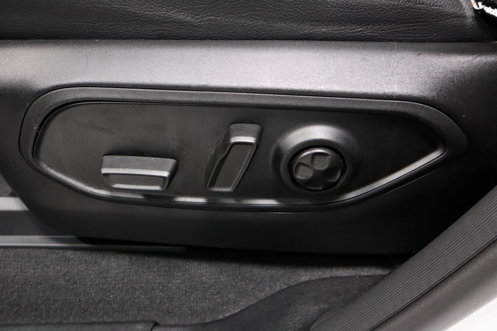 Used 2025 Jeep Grand Cherokee L Laredo w/ Luxury Tech Group I image 27