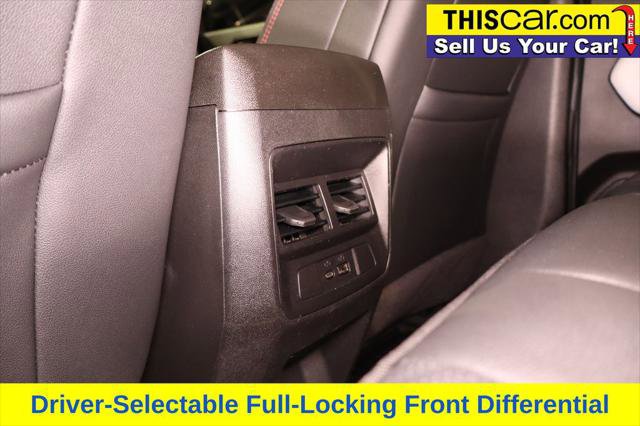 Used 2024 GMC Canyon AT4X image 31