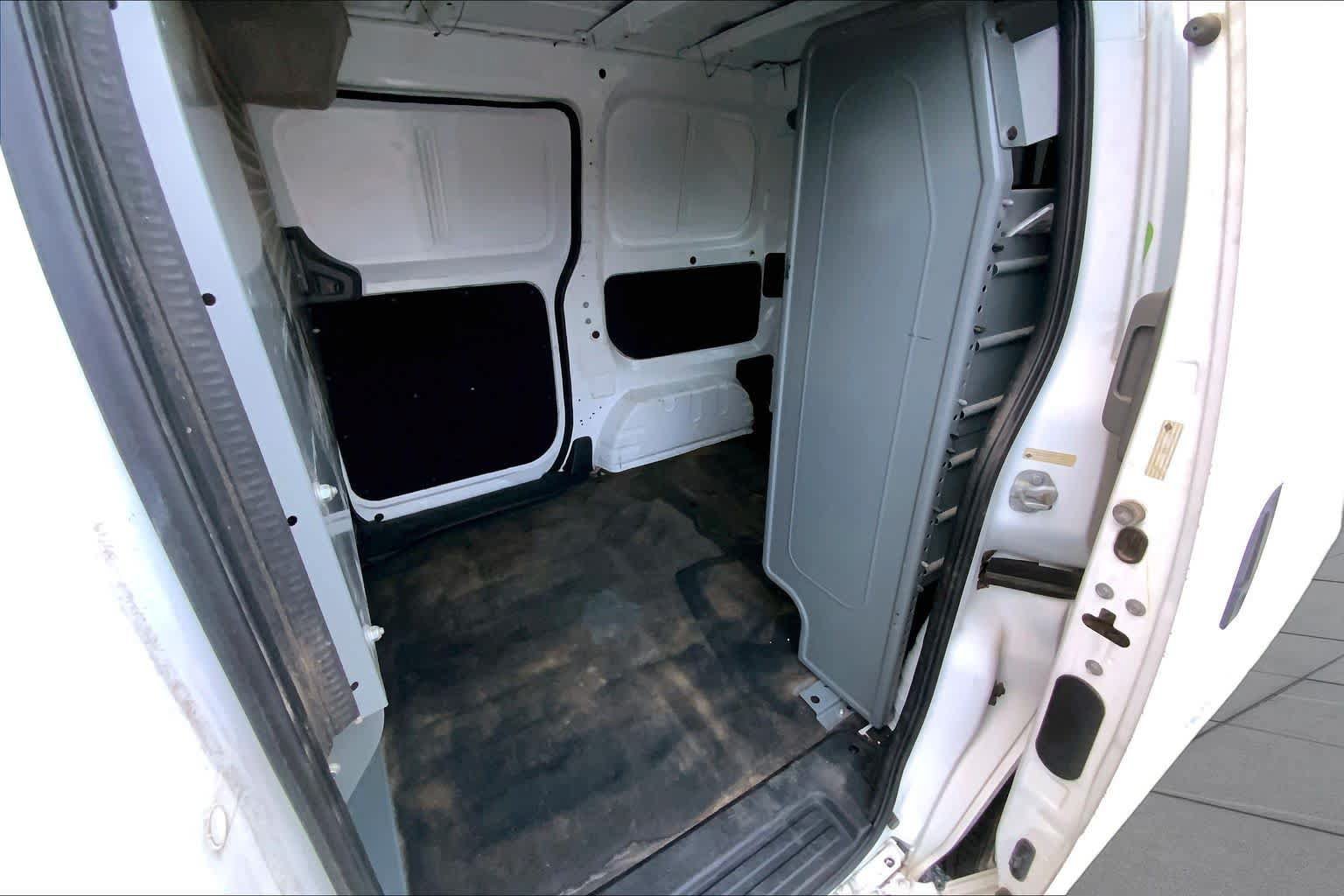 Used 2015 Nissan NV200 S w/ Cruise Control Package FWD image 18