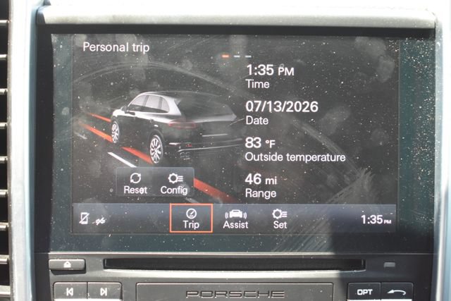 Used 2017 Porsche Cayenne Platinum Edition AWD/4WD image 30