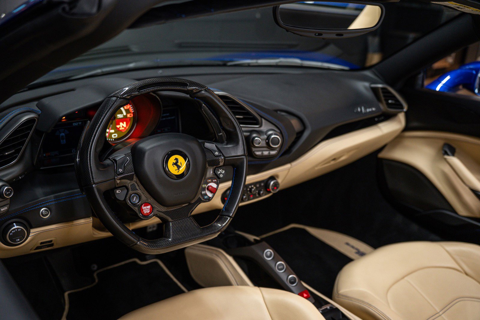 Used 2019 Ferrari 488 Spider RWD image 15