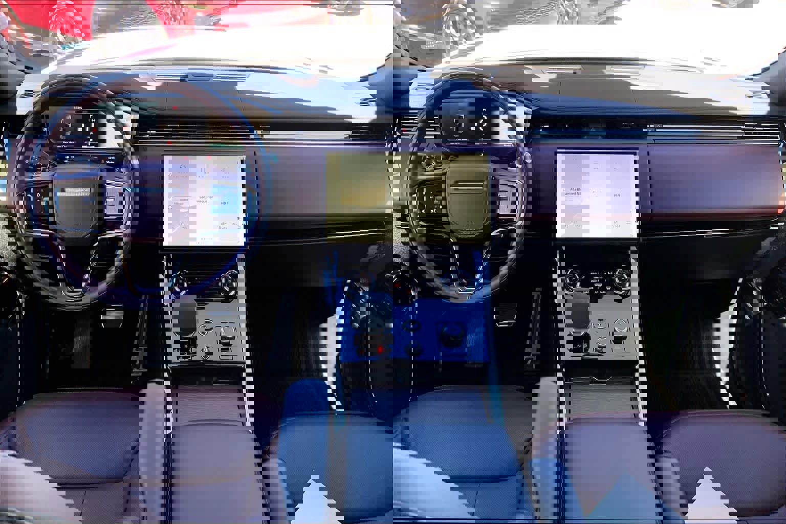 Used 2023 Land Rover Range Rover Sport SE Dynamic image 15