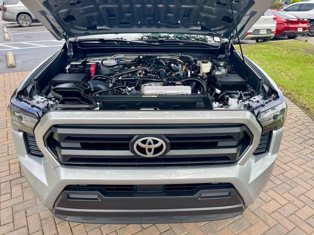 Used 2025 Toyota Tacoma SR w/ Towing Package RWD image 16