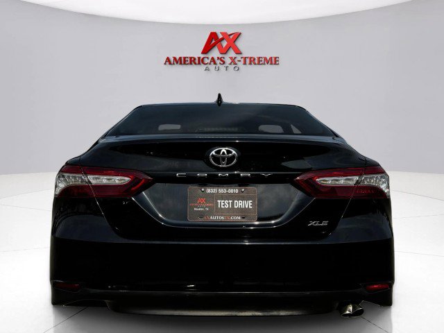 Used 2019 Toyota Camry XLE image 4