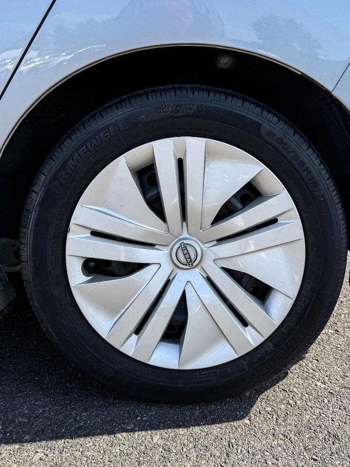 Used 2023 Nissan Leaf S FWD image 17