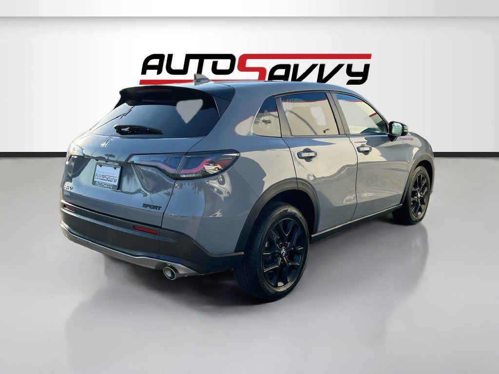 Used 2025 Honda HR-V Sport image 7