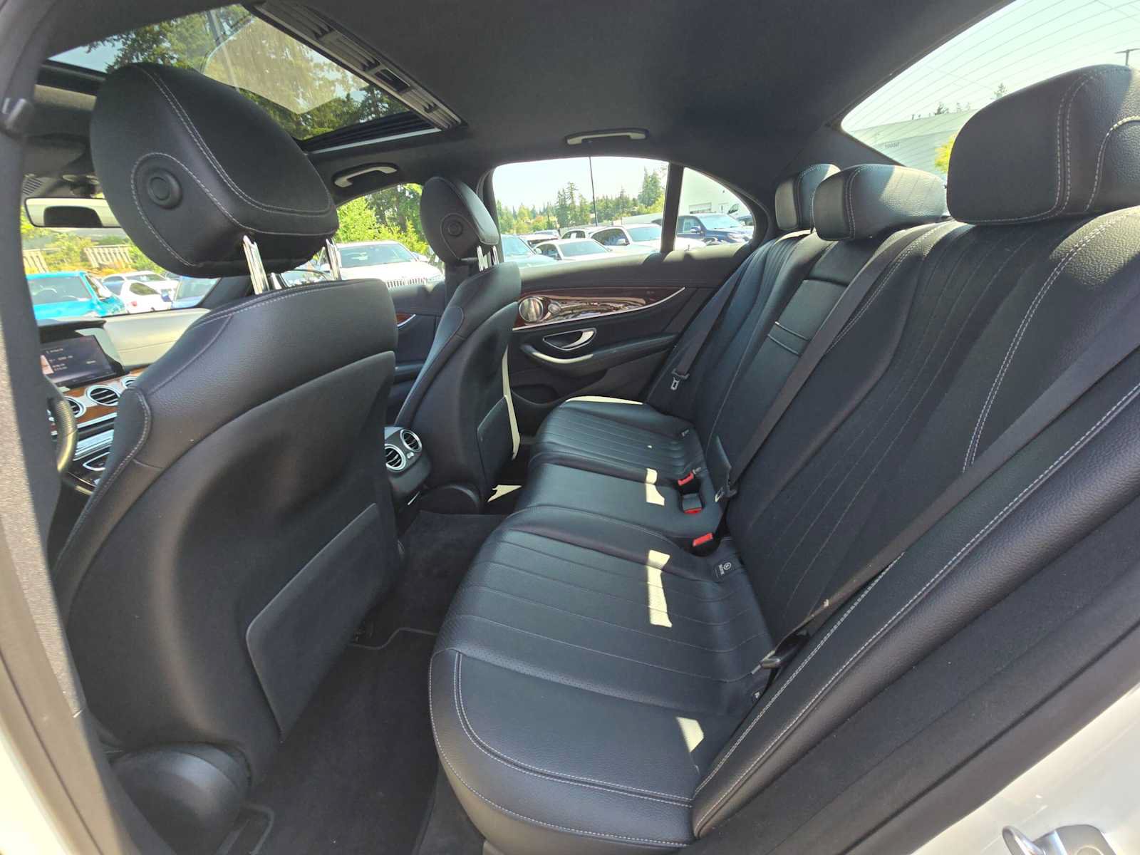 Used 2017 Mercedes-Benz E 300 4MATIC image 16