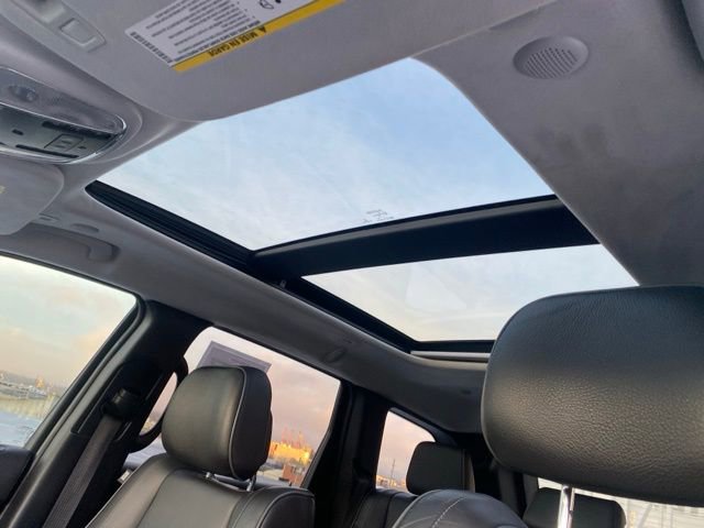 Used 2020 Jeep Grand Cherokee Summit w/ Platinum Series Group image 11