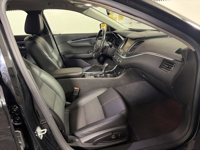 Used 2018 Chevrolet Impala LT image 20