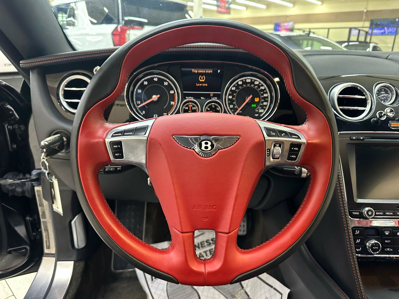 Used 2016 Bentley Continental GT AWD/4WD image 24