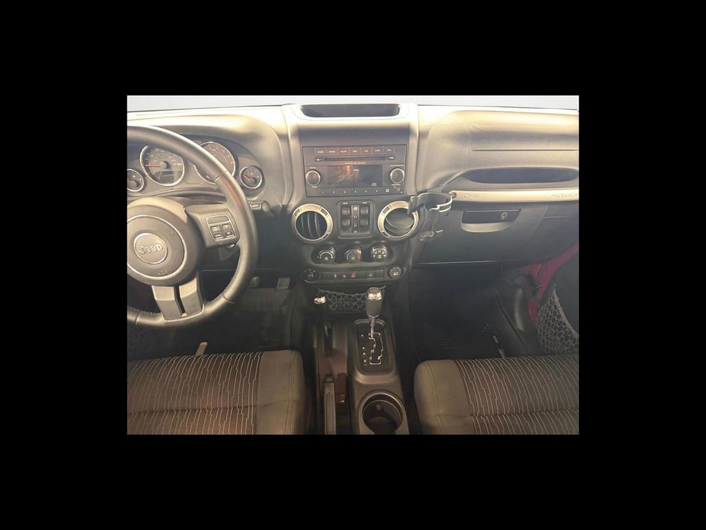 Used 2012 Jeep Wrangler Unlimited Sahara w/ Dual Top Group image 13