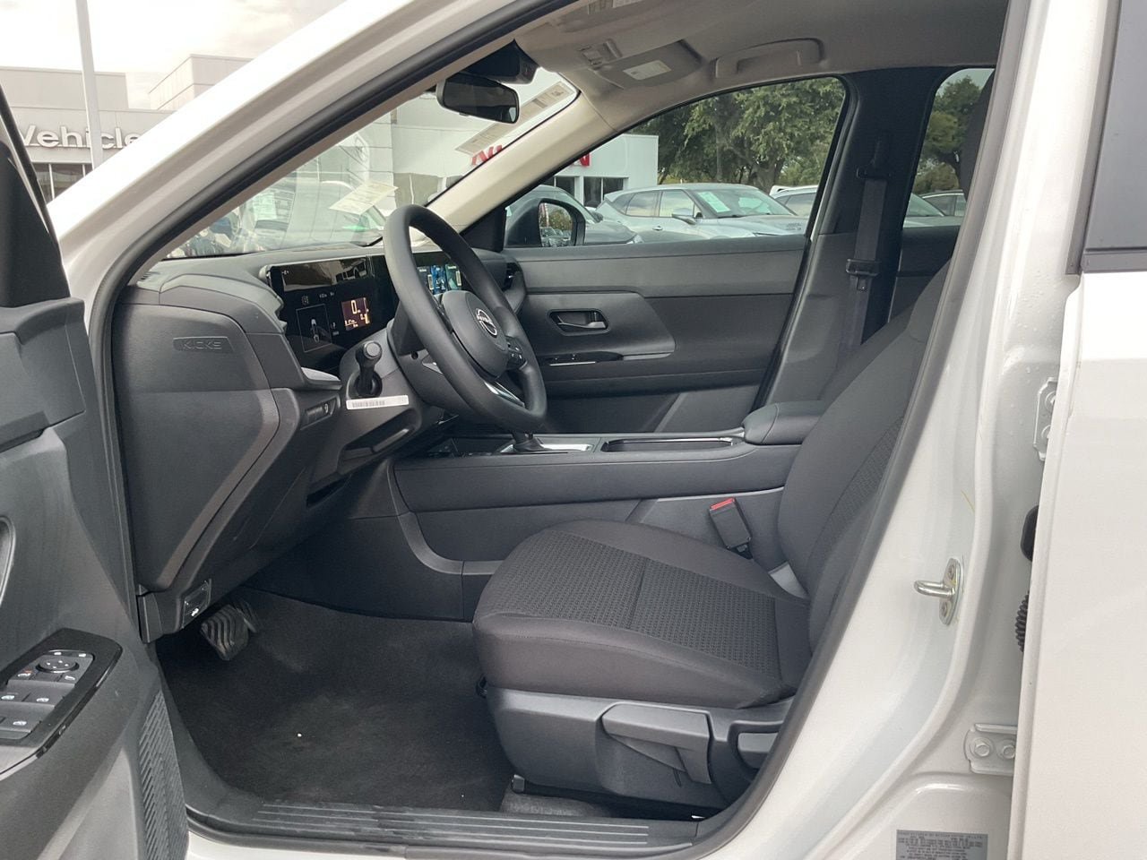 New 2027 Nissan Kicks S FWD image 8