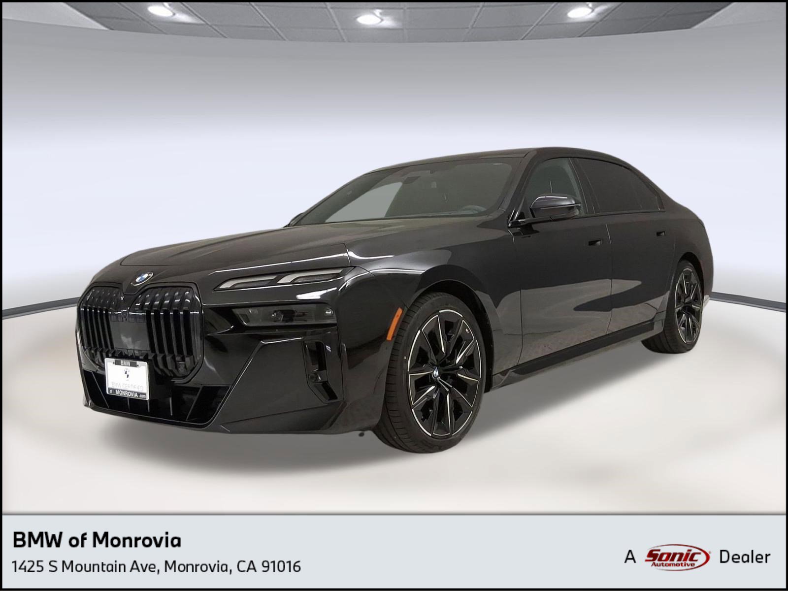 Certified 2024 BMW 760i xDrive image 1