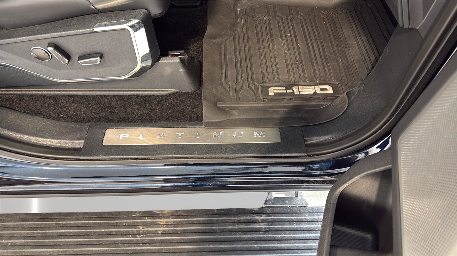 Used 2023 Ford F150 Platinum w/ Equipment Group 701A High AWD/4WD image 26