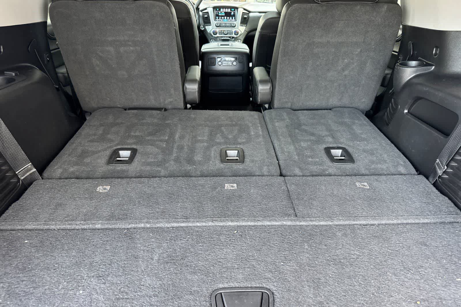 Used 2018 GMC Yukon SLT AWD/4WD image 16