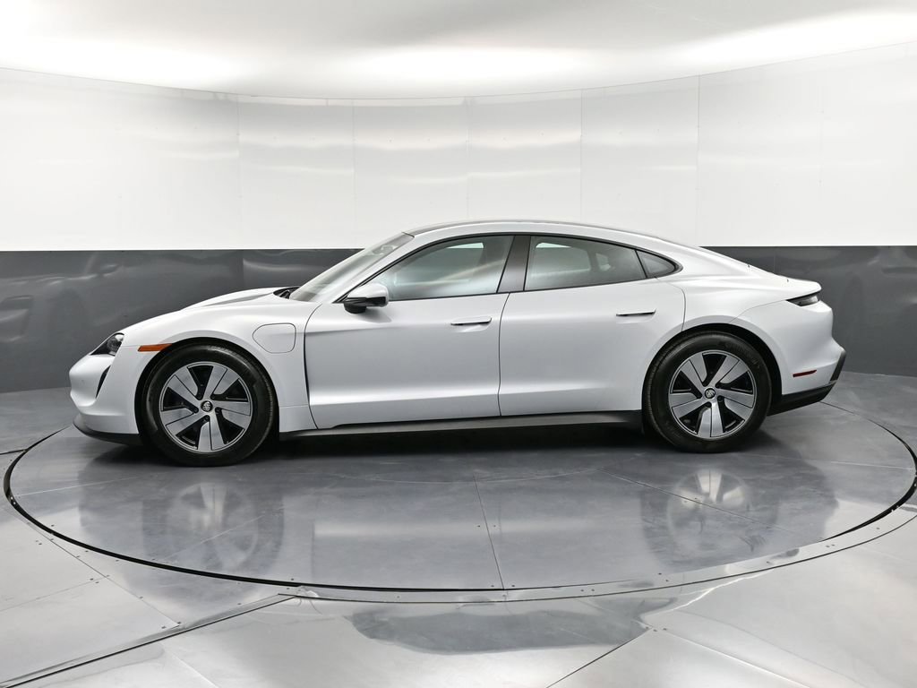 Certified 2024 Porsche Taycan image 2