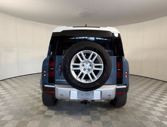 Used 2024 Land Rover Defender 110 S AWD/4WD image 7