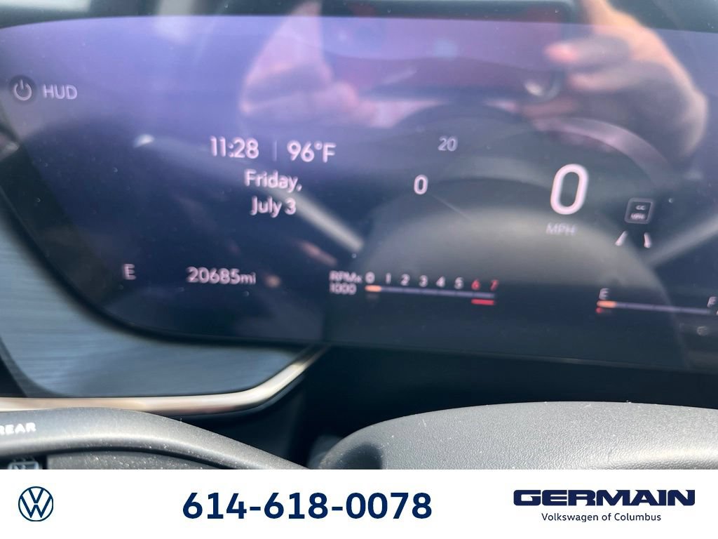 Used 2025 Buick Envision Avenir AWD/4WD image 27