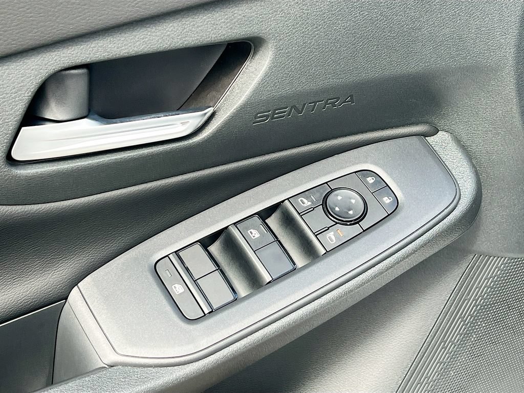 New 2026 Nissan Sentra SV w/ SV Convenience Package FWD image 17