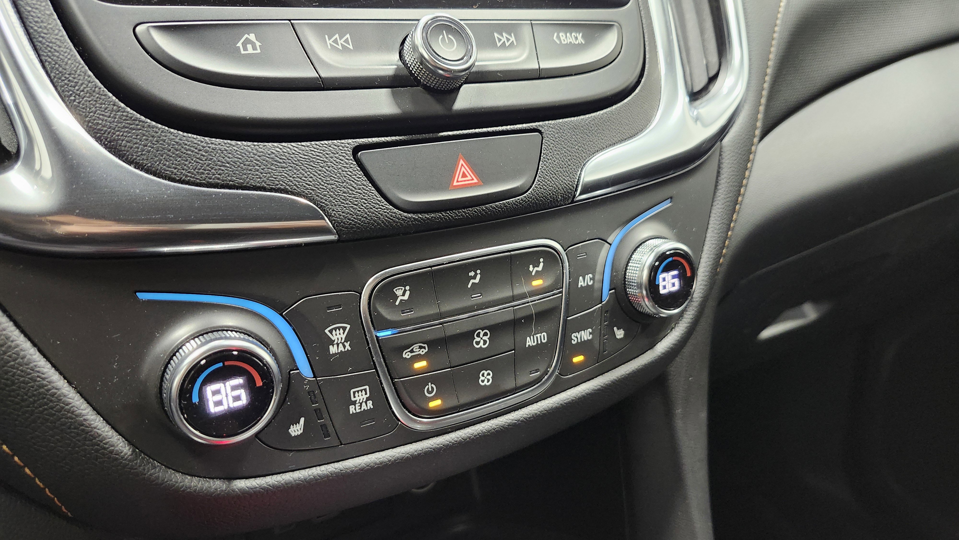 Used 2019 Chevrolet Equinox Premier image 33