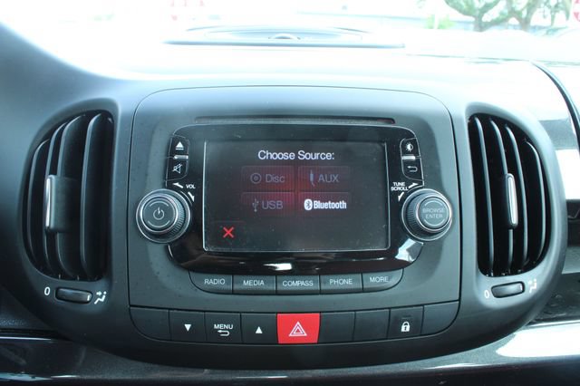 Used 2014 FIAT 500L Pop FWD image 18