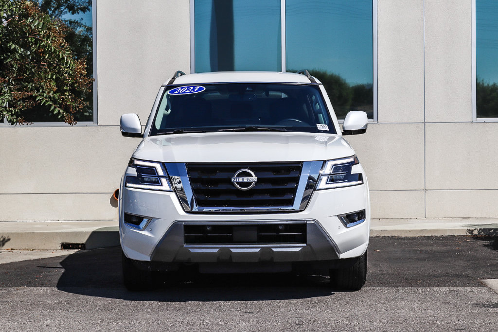 Used 2023 Nissan Armada SV w/ Cargo Package RWD image 2