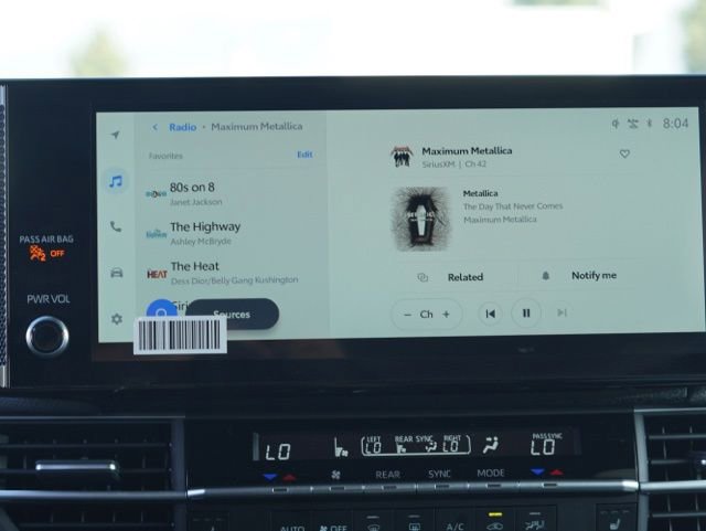 Certified 2026 Toyota Sienna XSE image 25