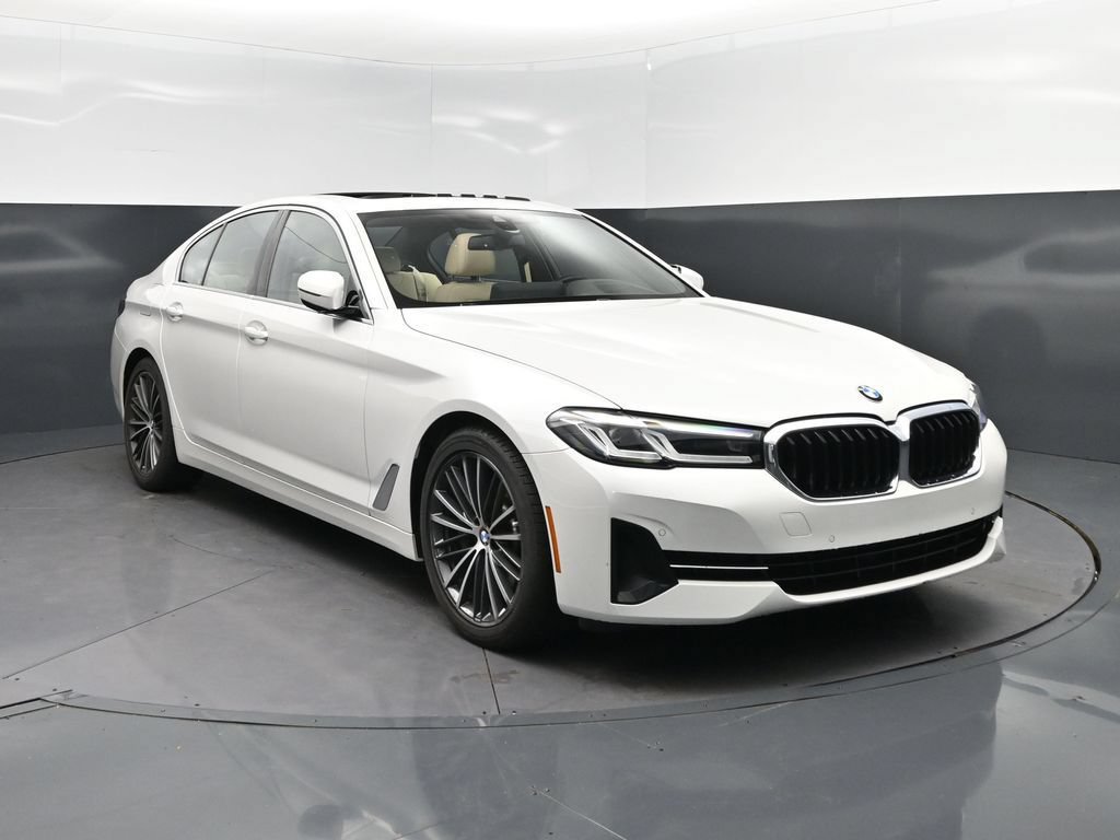 Certified 2023 BMW 530i w/ Premium Package RWD image 9