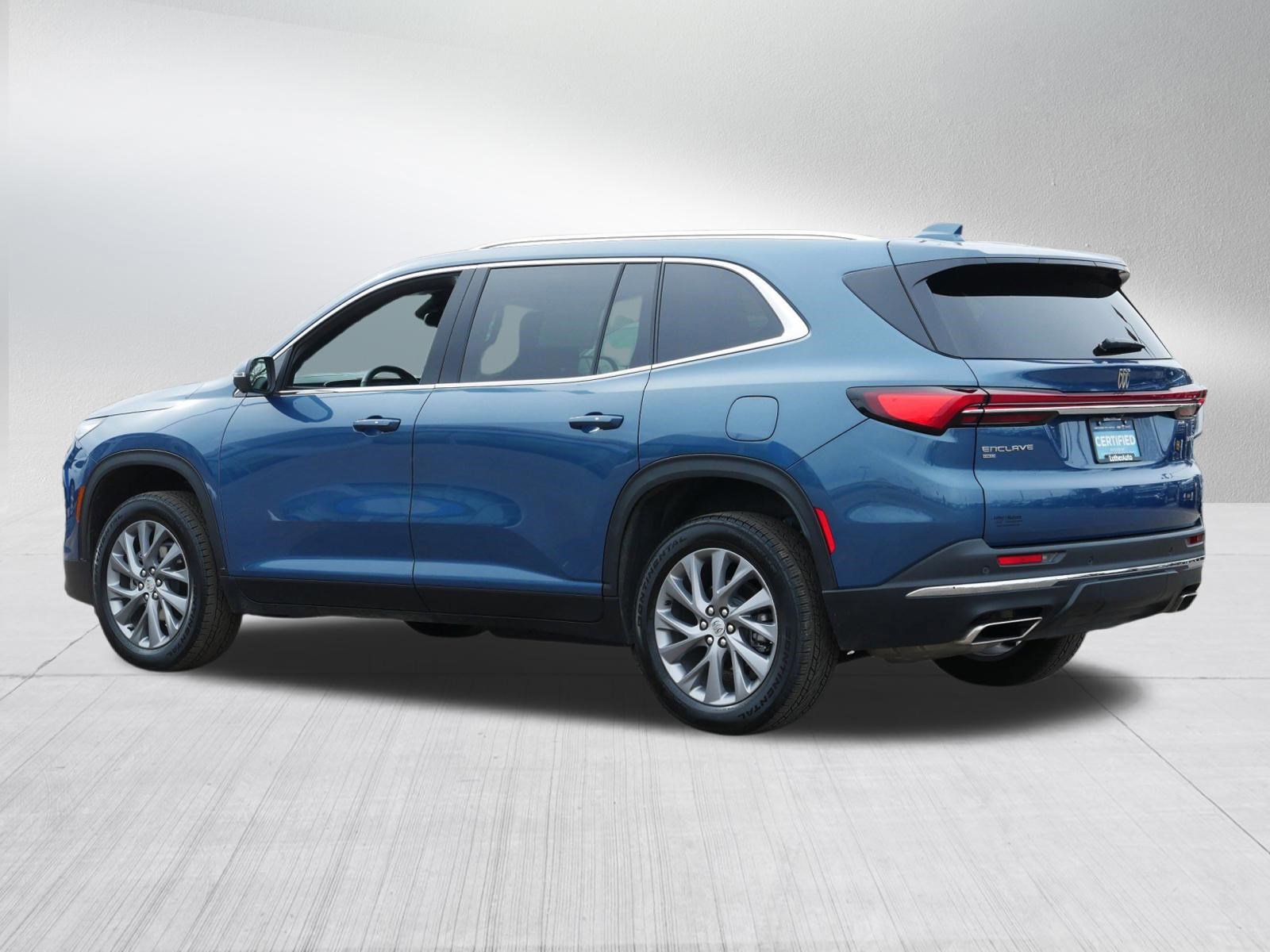 Certified 2025 Buick Enclave Preferred image 5