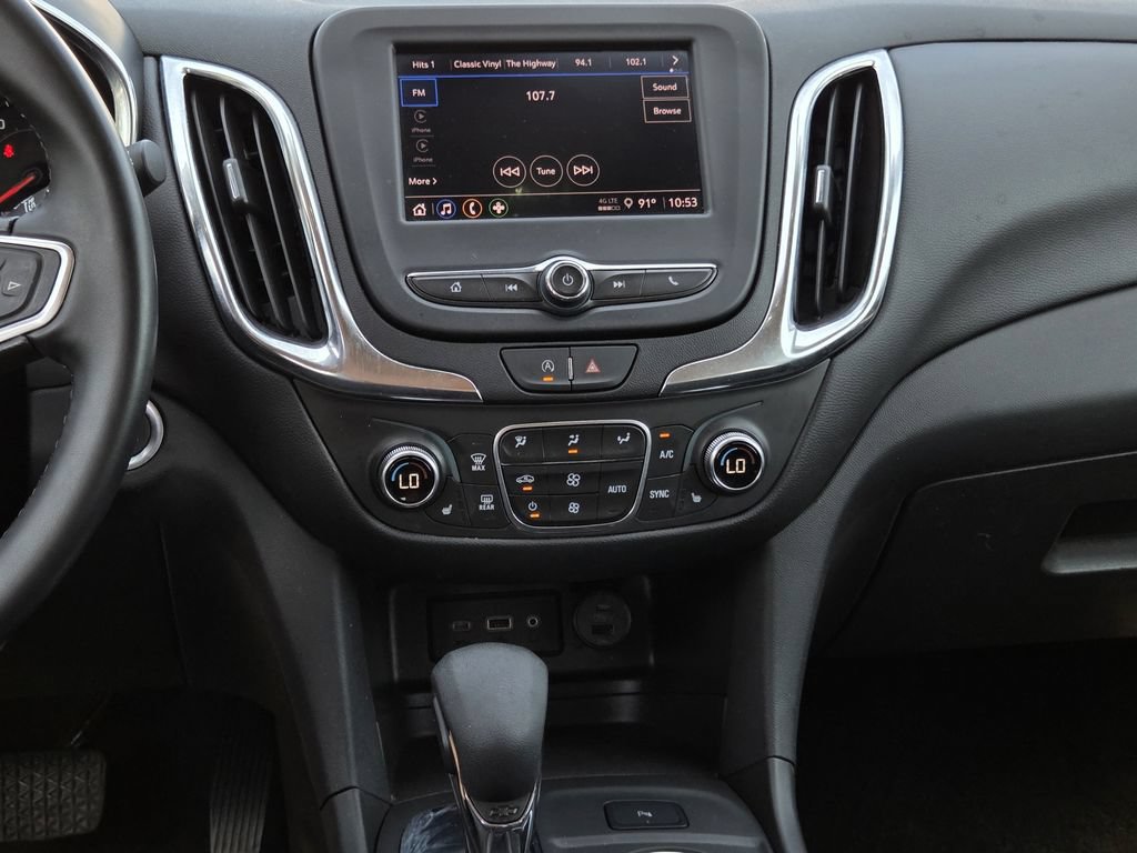 Used 2024 Chevrolet Equinox LT FWD image 29