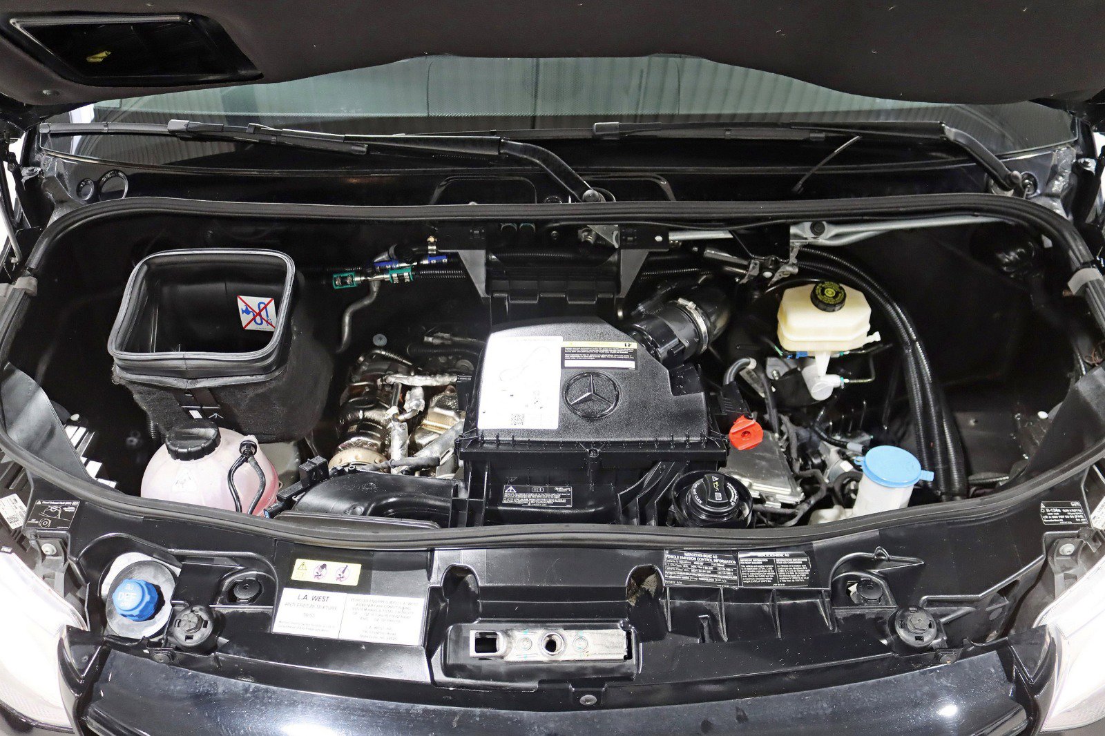 Used 2023 Mercedes-Benz Sprinter 3500 image 29