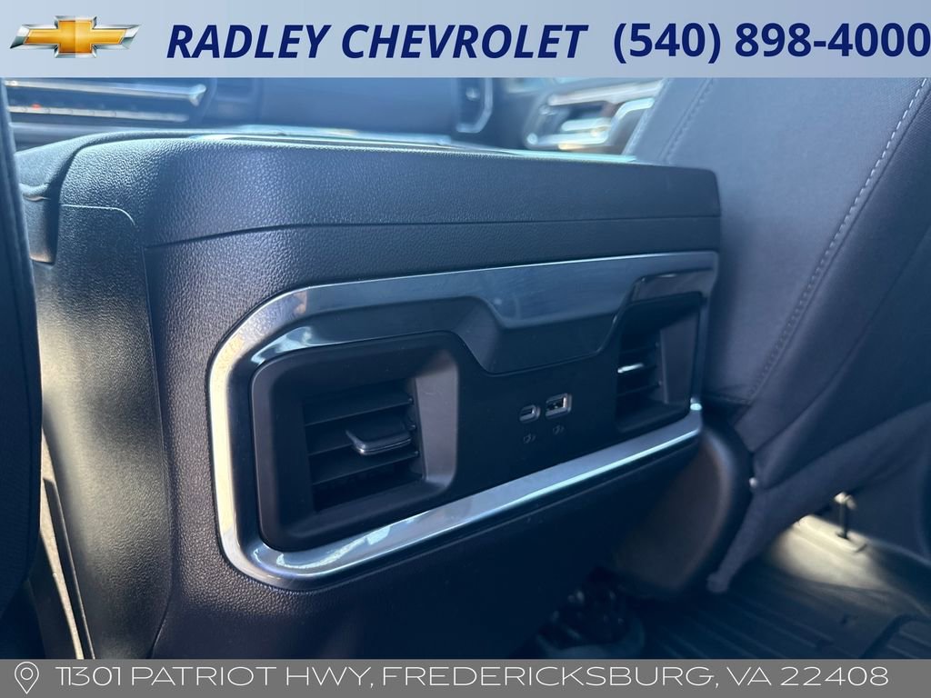 Certified 2025 GMC Sierra 1500 Elevation w/ LPO, Elevation Black Package AWD/4WD image 13