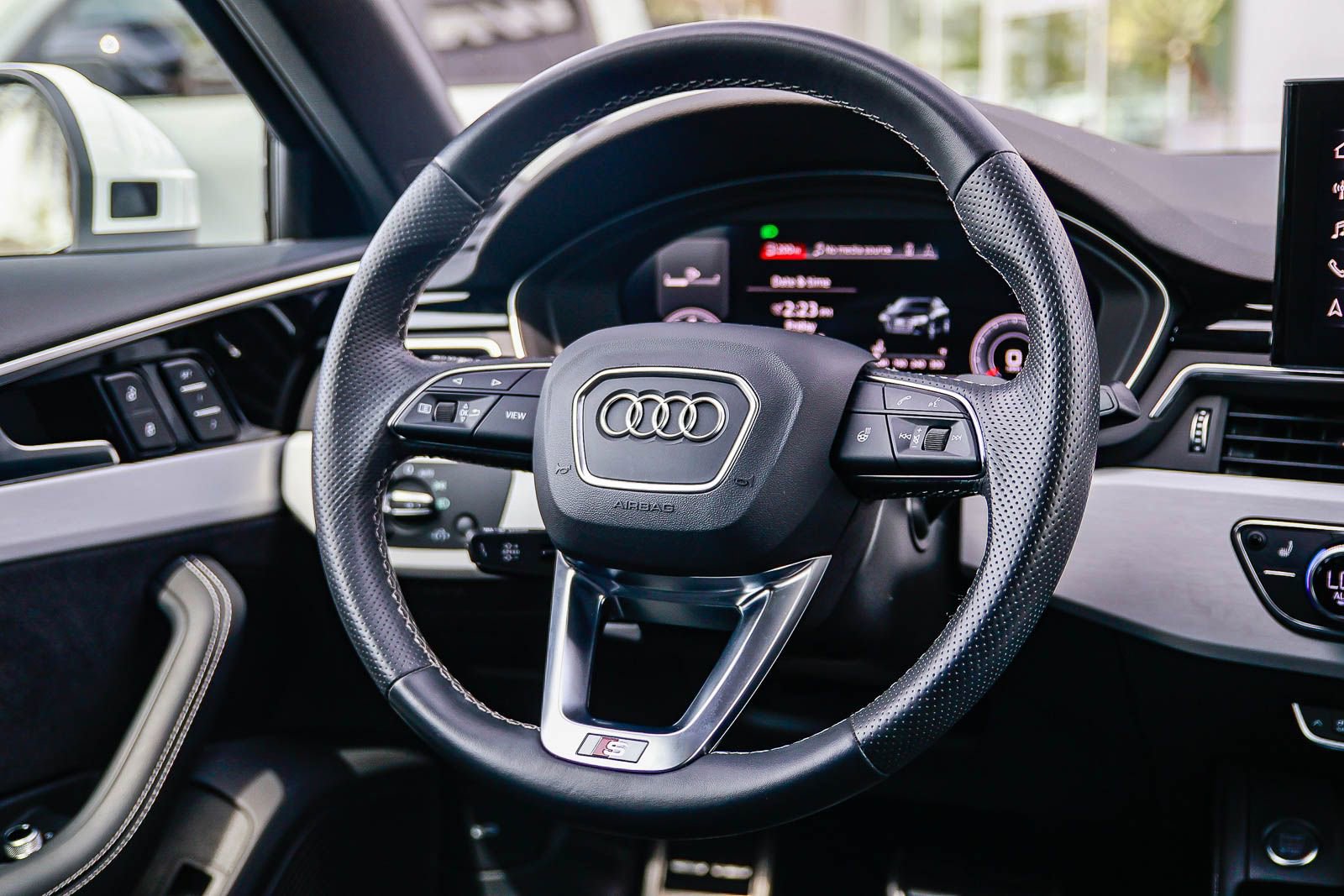 Used 2023 Audi A4 2.0T Premium Plus w/ Premium Plus Package AWD/4WD image 16