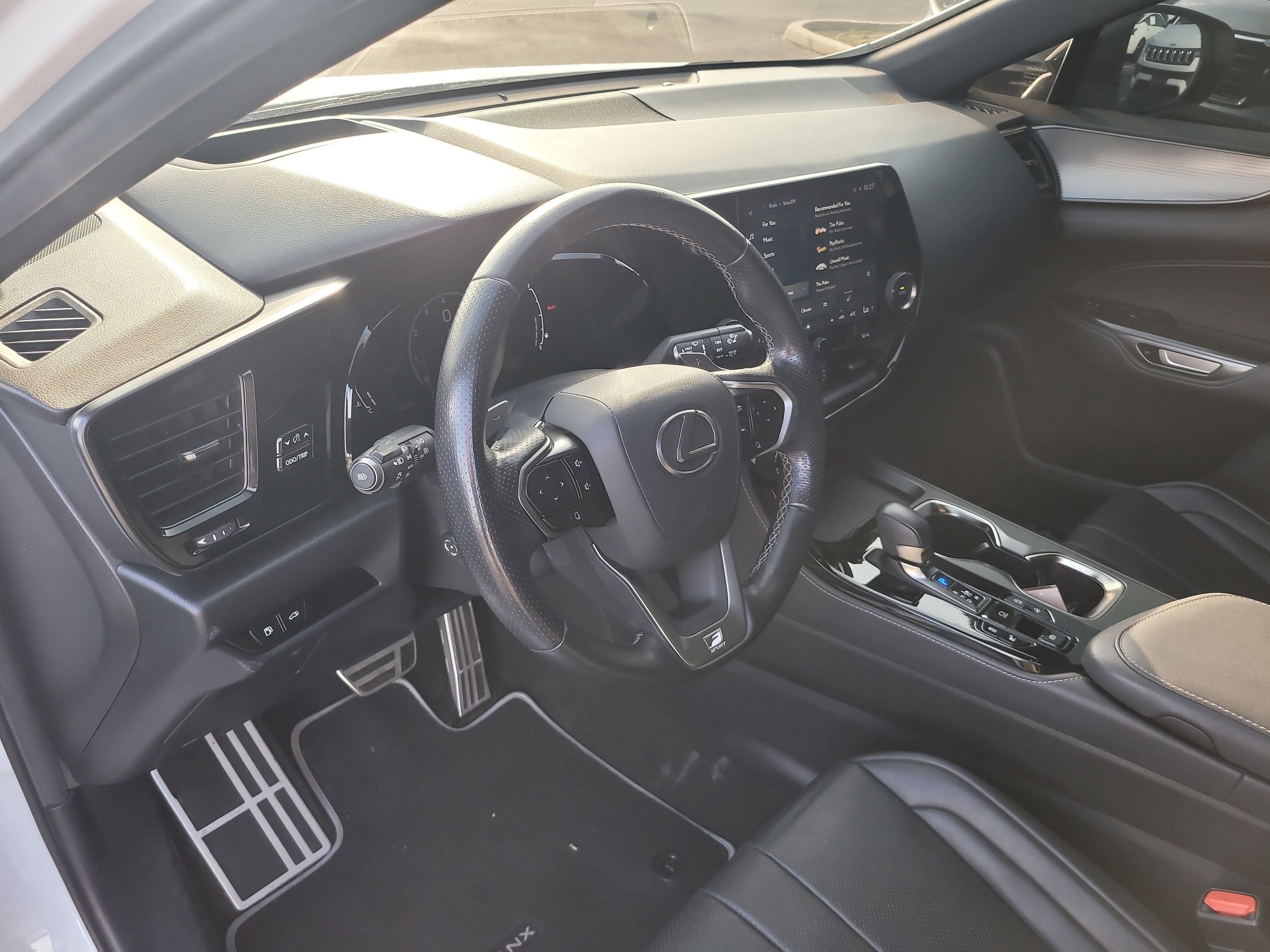 Used 2022 Lexus NX 350 F Sport image 19