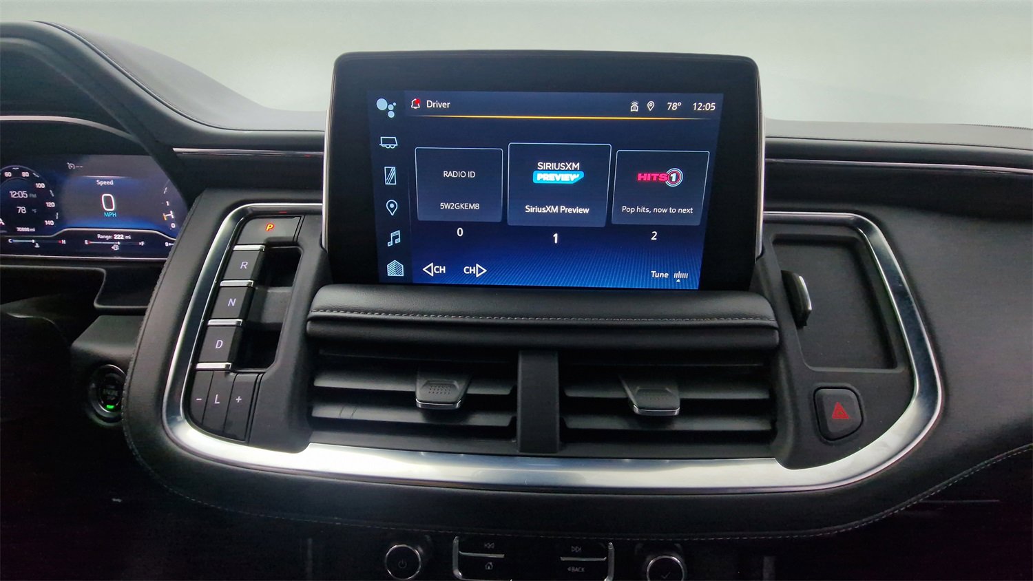 Used 2023 Chevrolet Suburban LT image 18