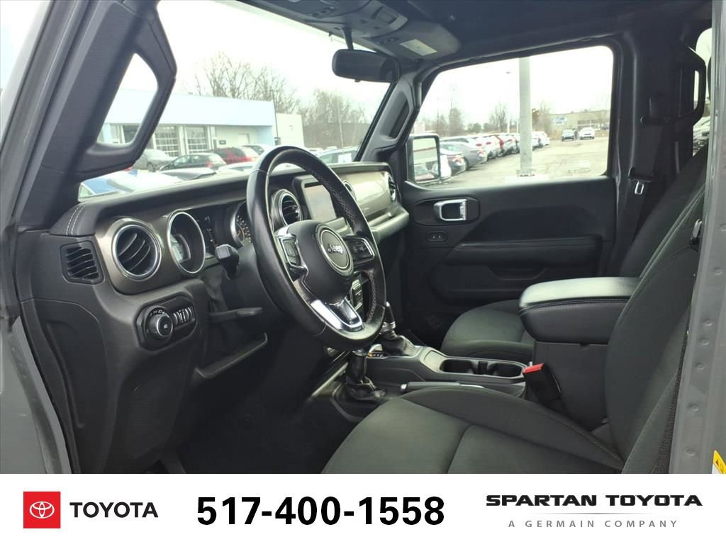 Used 2018 Jeep Wrangler Unlimited Sahara w/ Dual Top Group image 13
