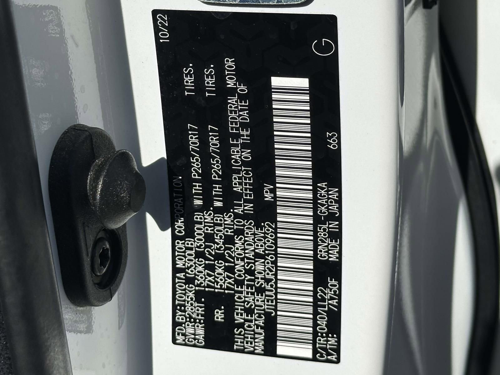 Used 2023 Toyota 4Runner 40th Anniversary SE image 28